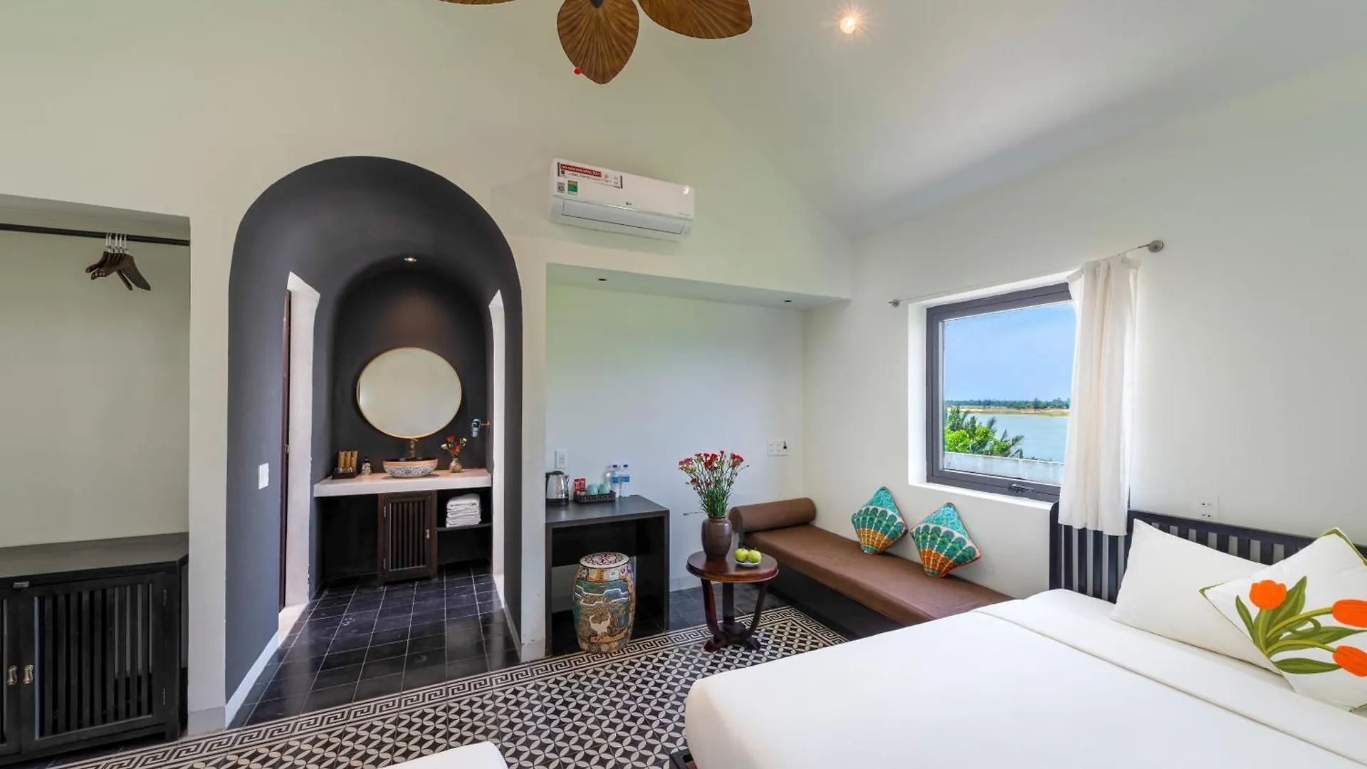 Hoianoi Villa_A Little Hoi An_Entire Villa location